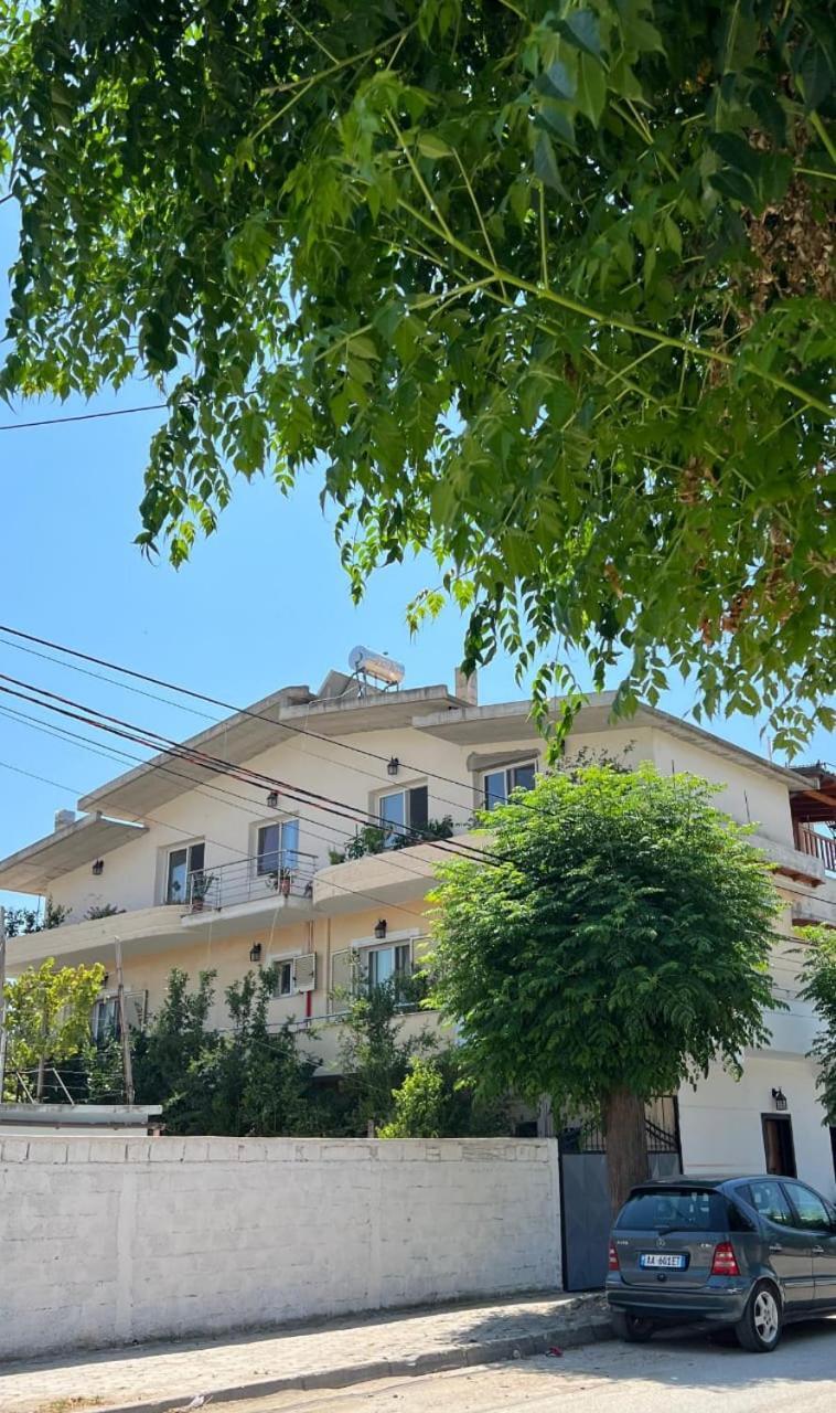 New Apartment Close To Sea And Downtown Vlorë Екстериор снимка